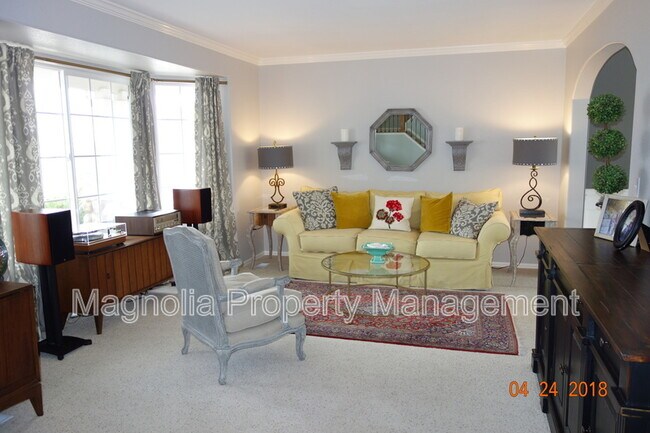 Foto del edificio - 9524 Pinebrook Way