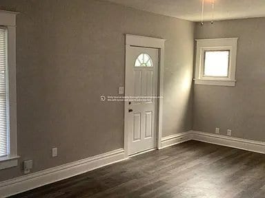 Building Photo - 625 Freeman Ave