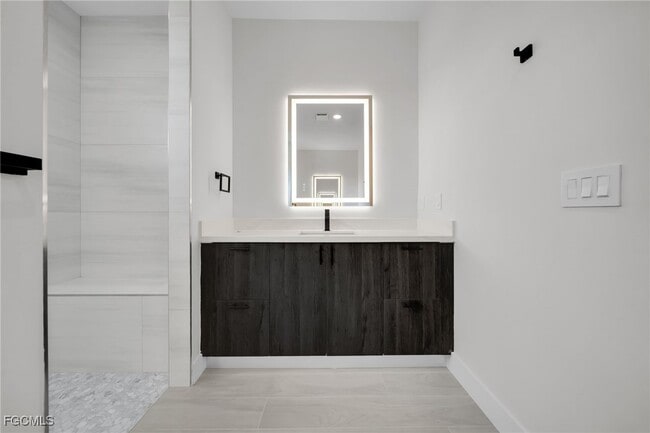 Foto del edificio - 3435 SW 8th Ct