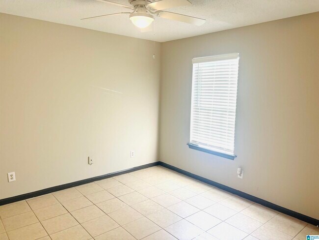 Foto del edificio - 1009 12th St