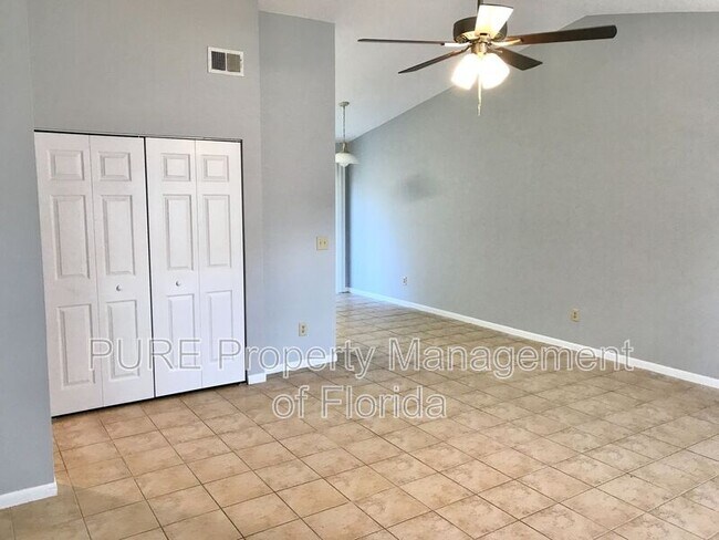 Foto del edificio - 3085 SW 97th St