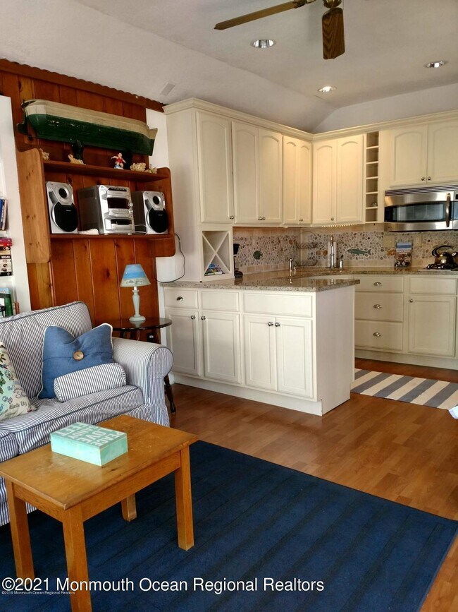 Foto del edificio - 28 E Rutherford Ln