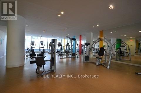 Photo du bâtiment - 832-3832 Bay St.