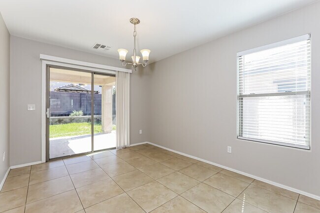 Foto del edificio - 21870 E Gold Canyon Dr