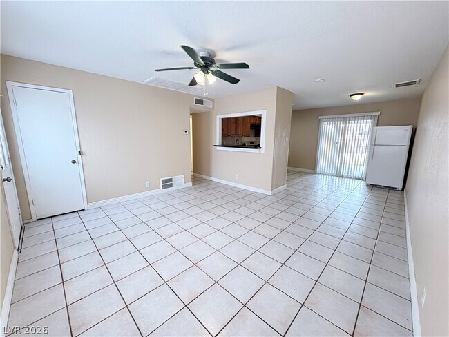 Building Photo - 6329 Brittany Way