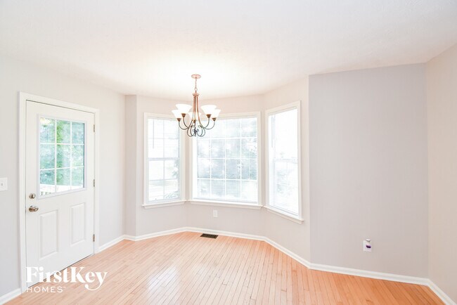 Building Photo - 414 Princeton Dr