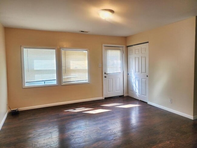 Foto del edificio - 2538 E 22nd Ave