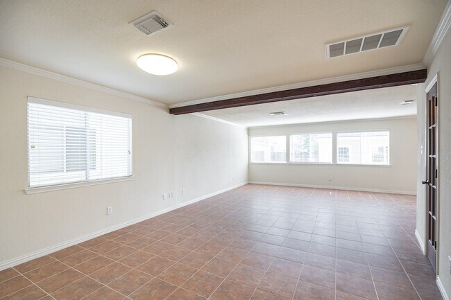 Foto del edificio - 21815 Grassy Hill Ln