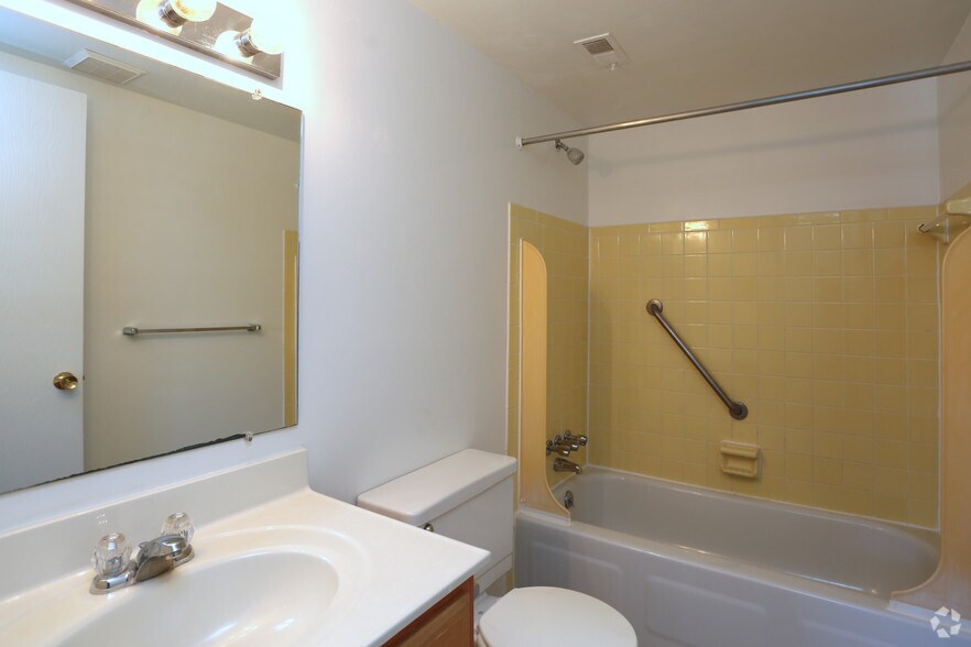 Bathroom Fixtures Roanoke Va windy hill key rentals - roanoke, va | apartments Bathroom Fixtures Roanoke Va windy hill key rentals - roanoke, va | apartments