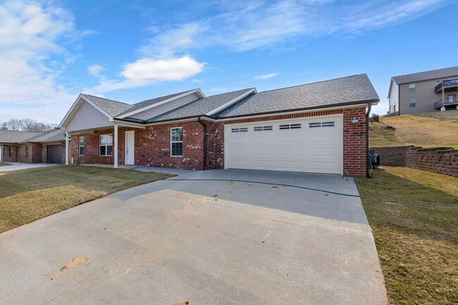 Building Photo - 3513 Old Hopper Rd