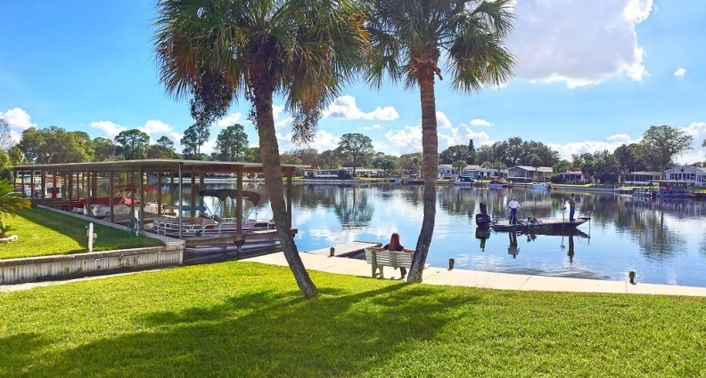 Mid Florida Lakes - Apartments in Leesburg, FL | Apartments.com