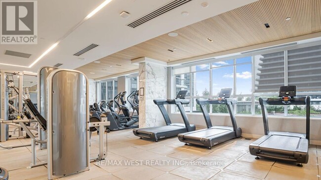 Building Photo - 65 Annie Craig Dr