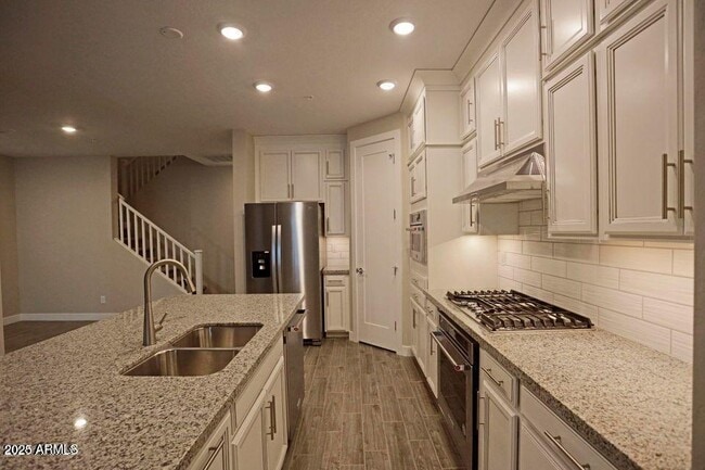 Building Photo - 3855 S McQueen Rd