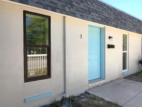 Building Photo - 885 Beltrees St
