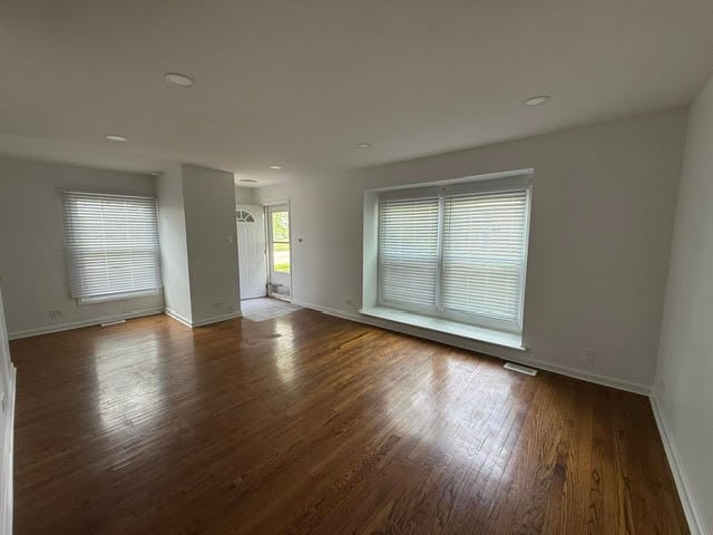 Building Photo - 620 Academy Ct