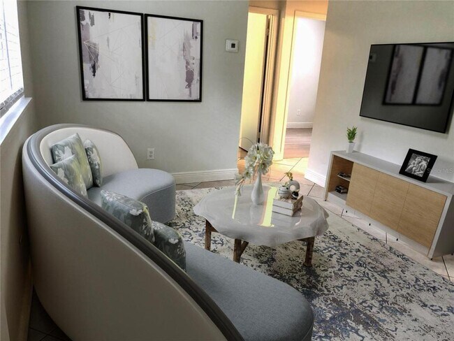 Foto del edificio - 5409 McLeod Dr