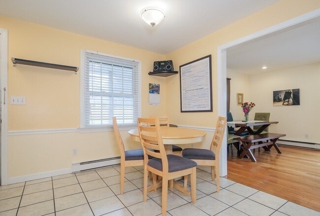 Foto del edificio - 132 Ashcroft St