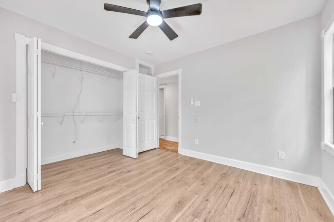 Foto del edificio - 3027 Cora Ave
