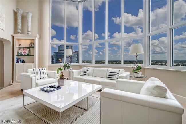 Foto del edificio - 4041 Gulf Shore Blvd N