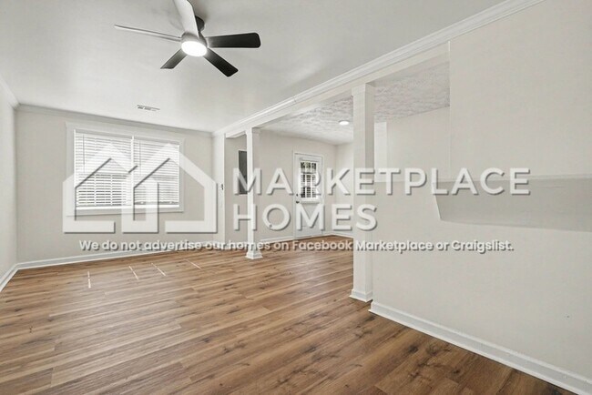 Foto del edificio - 4425 Kim St