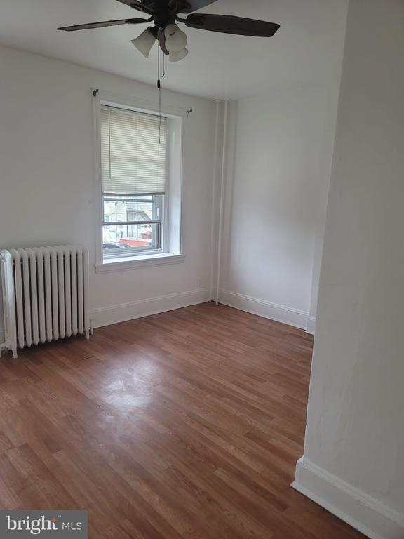 Foto del edificio - 213 E Tabor Rd