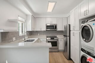 Building Photo - 1208 California Ave