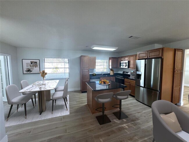 Foto del edificio - 16026 Eagle River Way