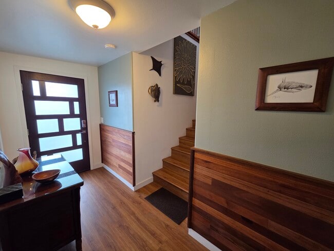 Foto del edificio - 1367 Kakae Pl