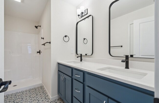 Foto del edificio - 4749 Preston Ln