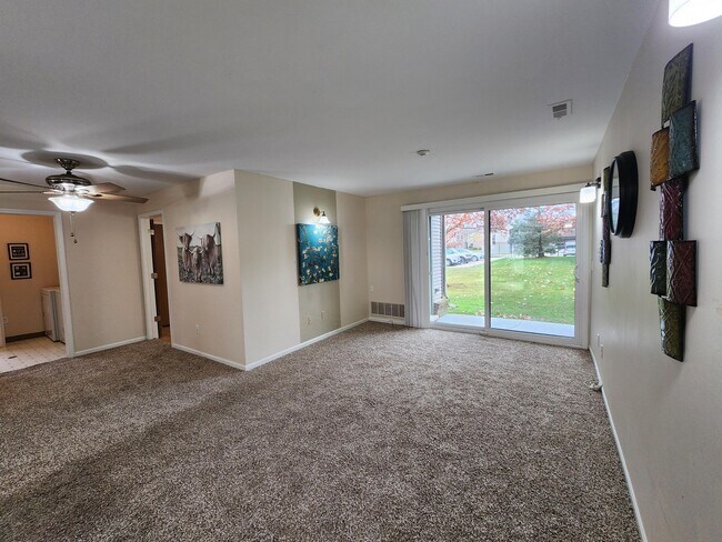 Foto del edificio - 42722 Lilley Pointe Dr