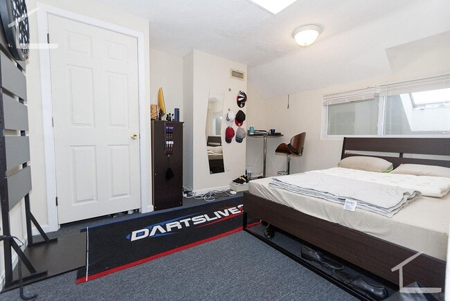 Photo - 145 Glenville Ave Townhome