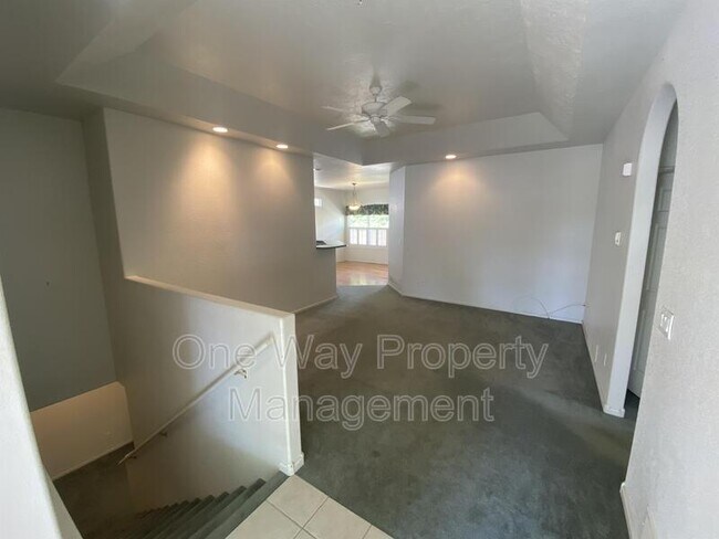 Building Photo - 5259 W 9th St Dr