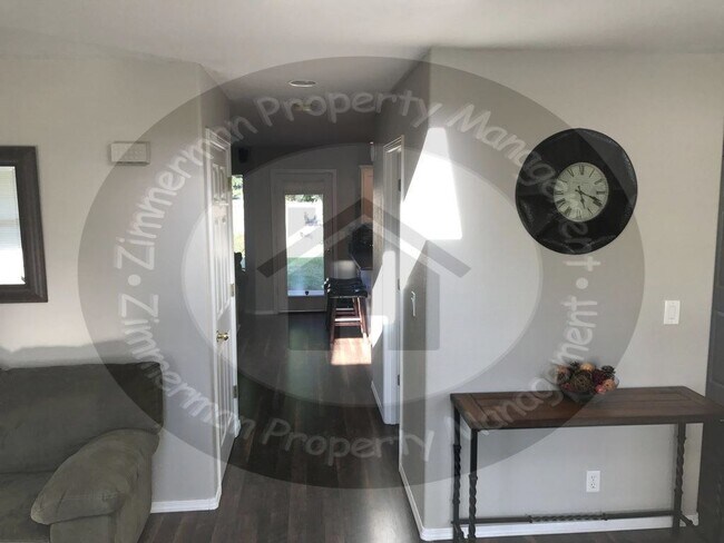 Foto del edificio - 3 br, 2.5 bath House - 2007 Lemuria St.