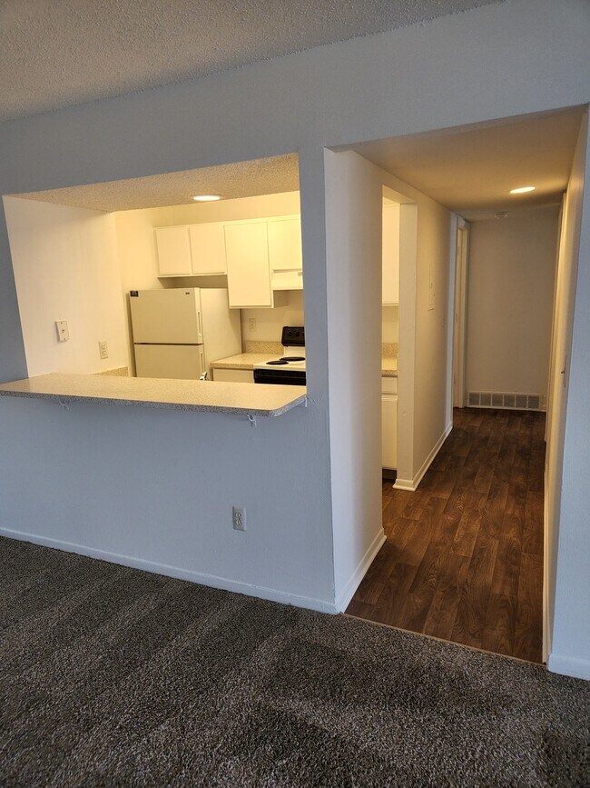 Kimberly Club Apartments Apartments 34830 Pisces Dr Sterling Heights