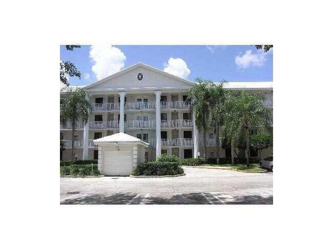 Foto del edificio - 3650 Whitehall Dr