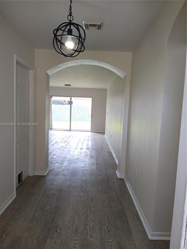 Foto del edificio - 13265 SW 284th St