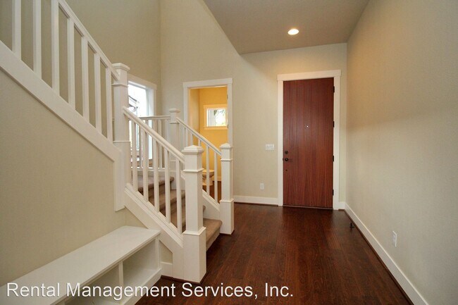 Building Photo - 4 br, 2.5 bath House - 13368 SW Satsuma Ave