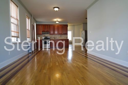Building Photo - 2441 24th St