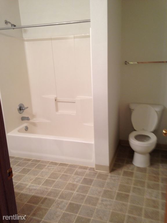 3 br, 2 bath Townhome Fremont Townhouses Townhome Rentals in