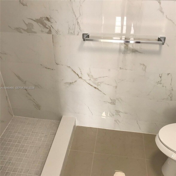 Building Photo - 14170 SW 84th St