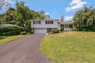 Building Photo - 107 Carteret Dr