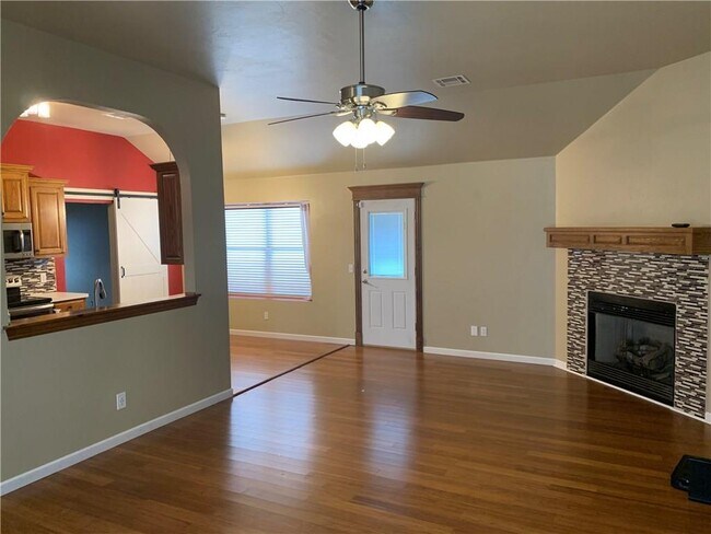 Foto del edificio - 929 NW 15th St