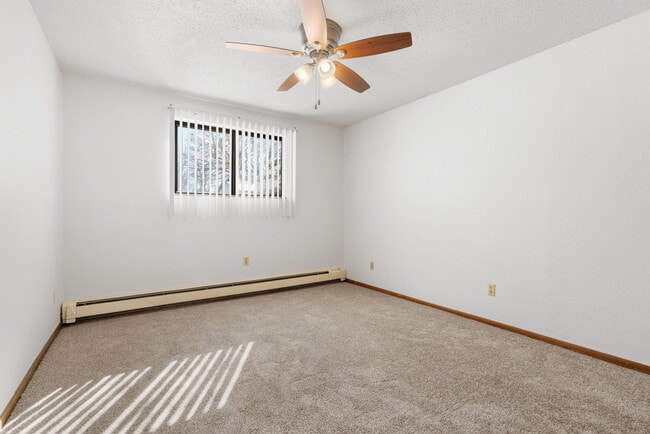 Foto del edificio - Oak Place Apartments