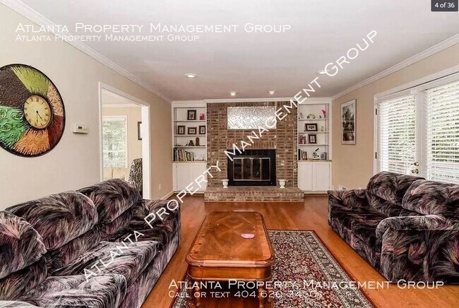 Foto del edificio - 5338 Roberts Drive