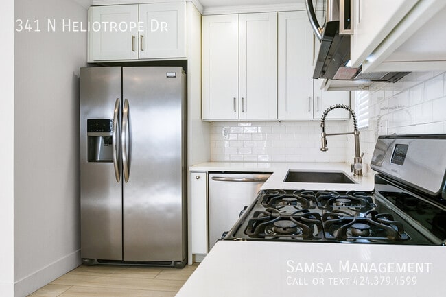 Building Photo - 341 Heliotrope Dr