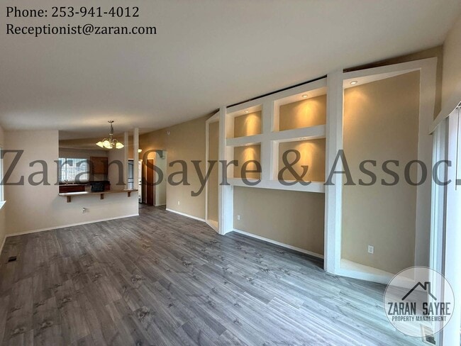 Building Photo - 109- Lovely home on Tacoma's Eastside!