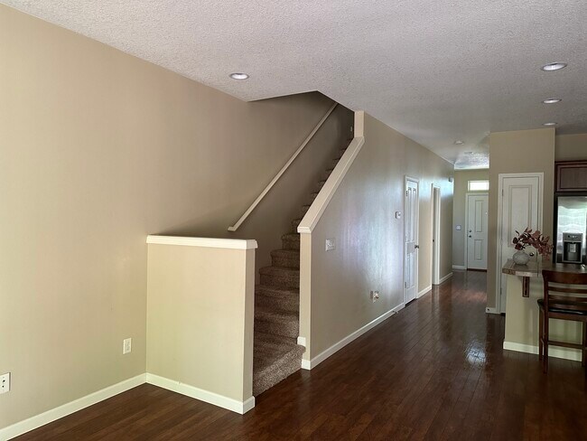 Building Photo - 16454 SE Scoria Ln