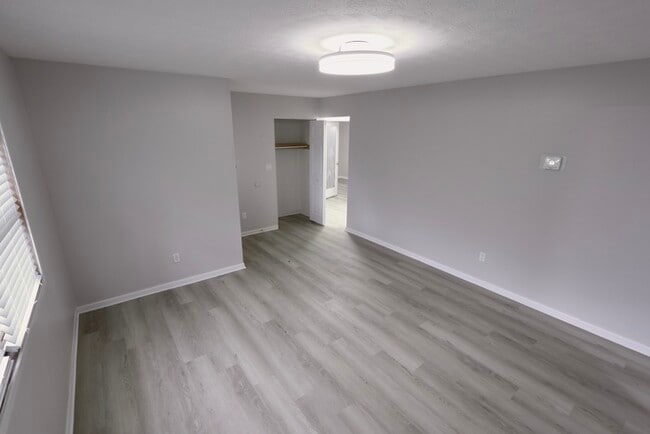 Building Photo - 1190 Hazel St