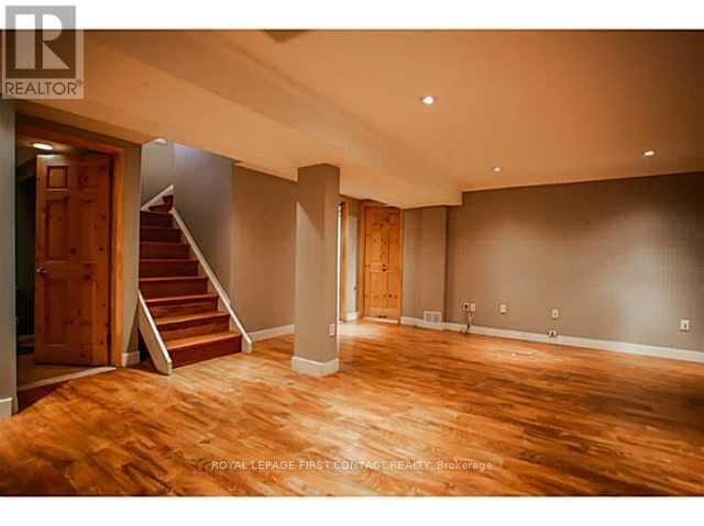 Building Photo - 9 Redwood Ct