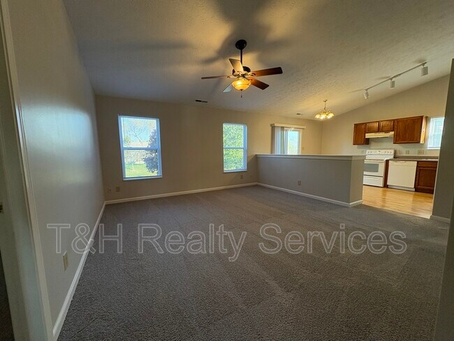 Foto del edificio - 5943 Sugarloaf Dr